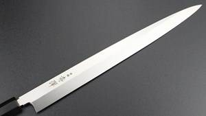 Picture of Akazawa Ginsan-Ko Honyaki Fugibiki with ebony saya 