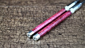 Picture of Octagonal Colored wood (Red) Moribashi With a Genuine Silver Bolster