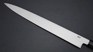 Picture of Akazawa Arashi (VG10) Yanagi  with Ebony saya