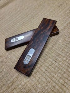 Picture of Ironwood knife holder